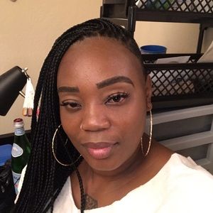 Meet your Posher, Patrice